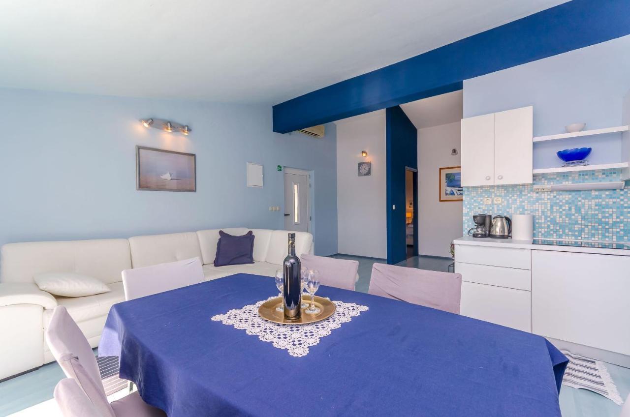 Apartments Zdenka Donji Okrug  Εξωτερικό φωτογραφία