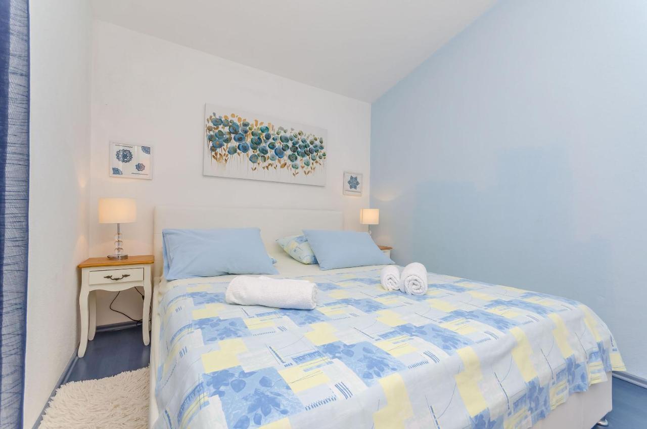 Apartments Zdenka Donji Okrug  Εξωτερικό φωτογραφία